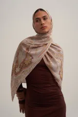 Moreno Beige Feast /  %100 Silk