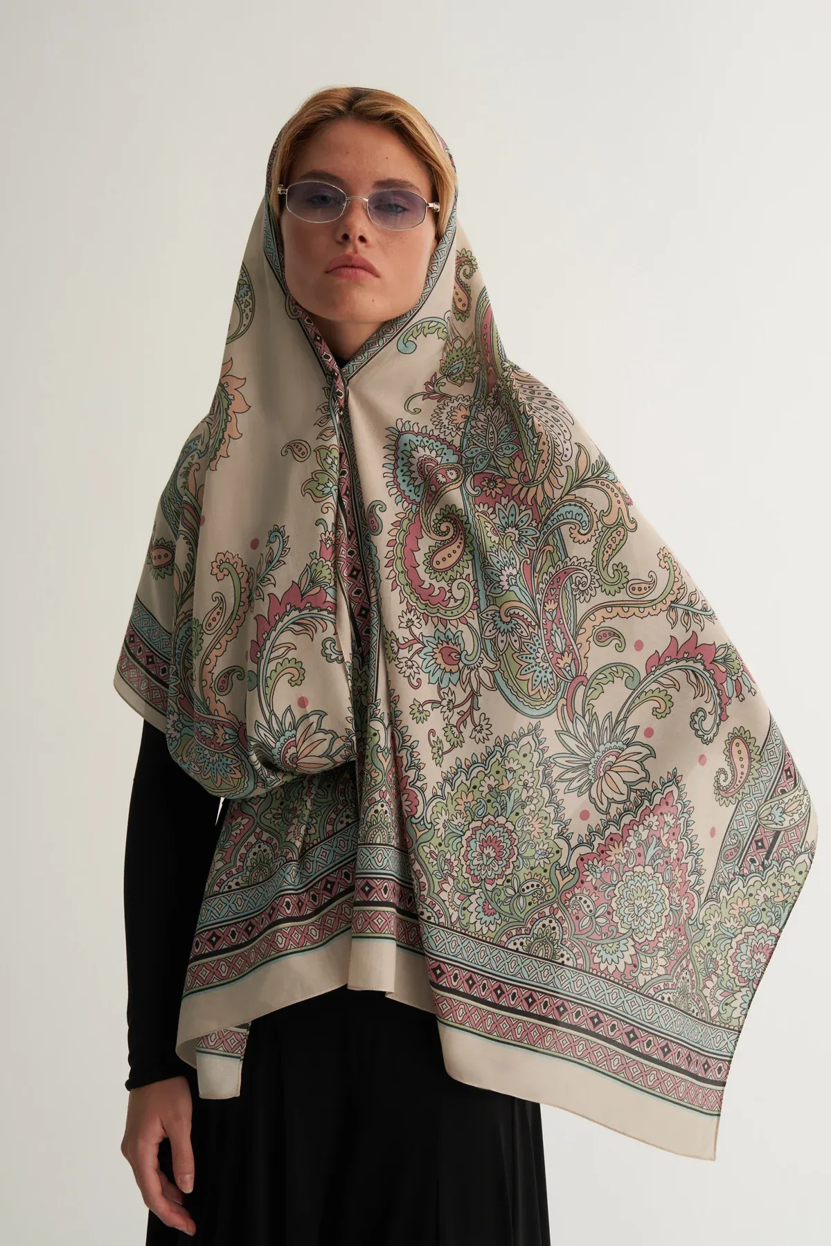 Moreno floryn beige