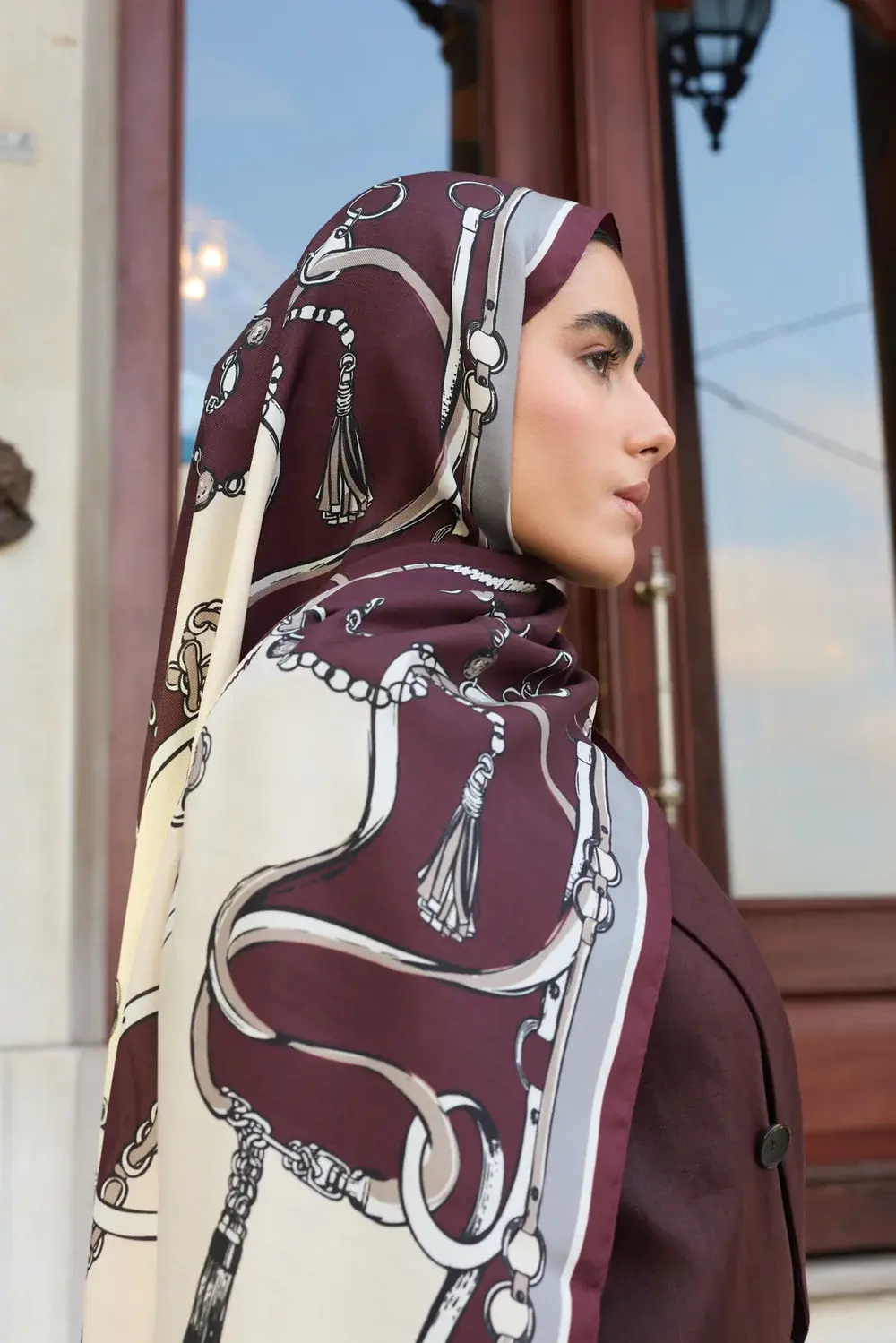 REVESİLK AND MORE /  Lanac Şal Bordo