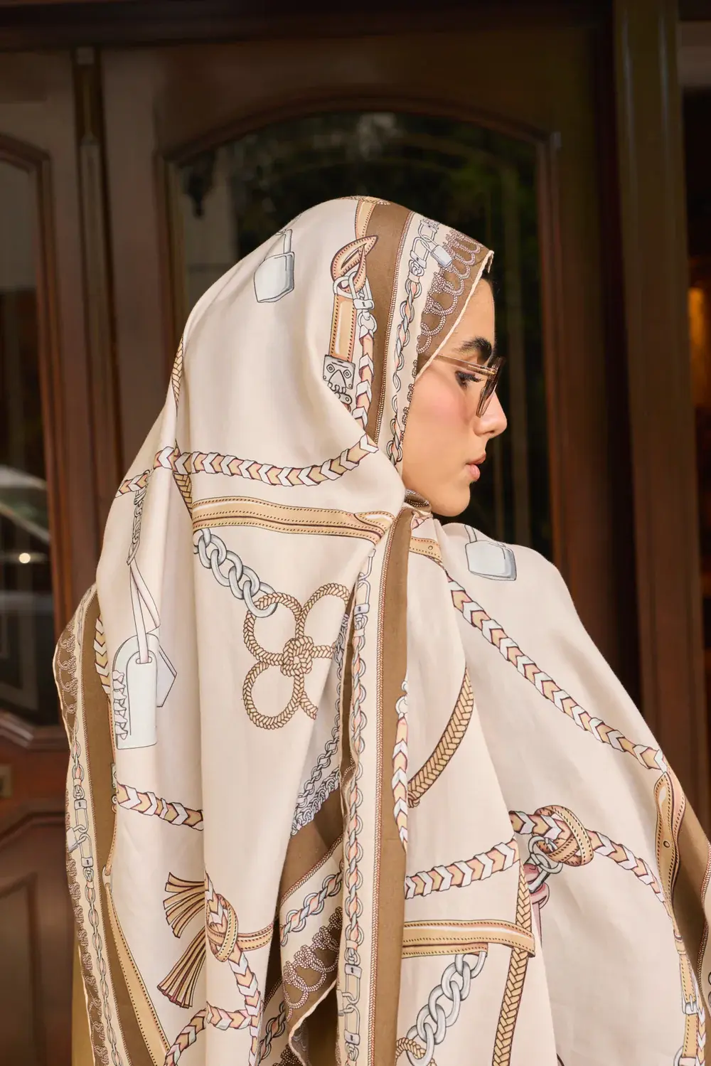 REVESİLK AND MORE /  Ale Şal Beige