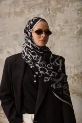 REVESİLK AND MORE /  Sahara Şal Siyah